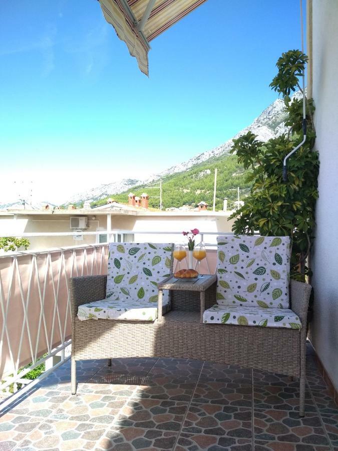 Apartmani Carevic Башка-Вода Экстерьер фото